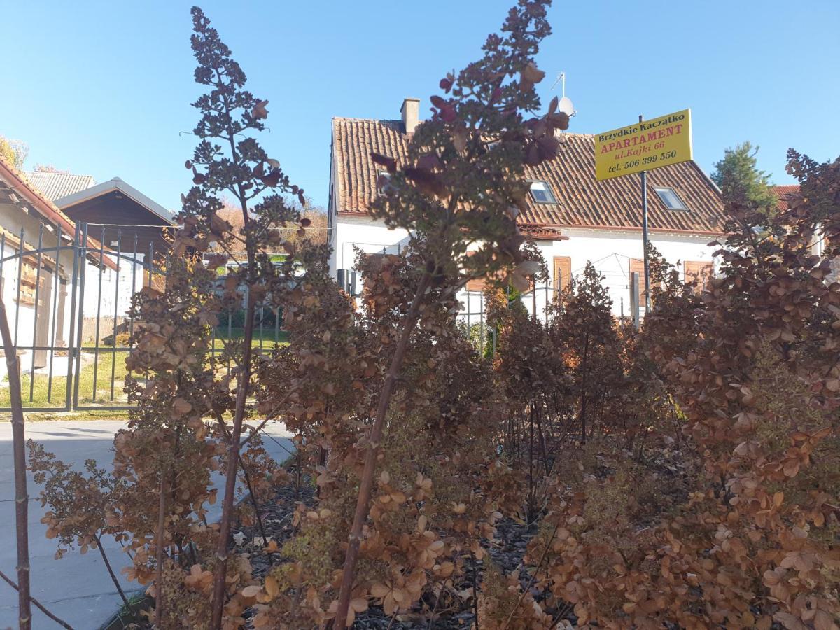Dom Nad Jeziorem Mikolajki Buitenkant foto